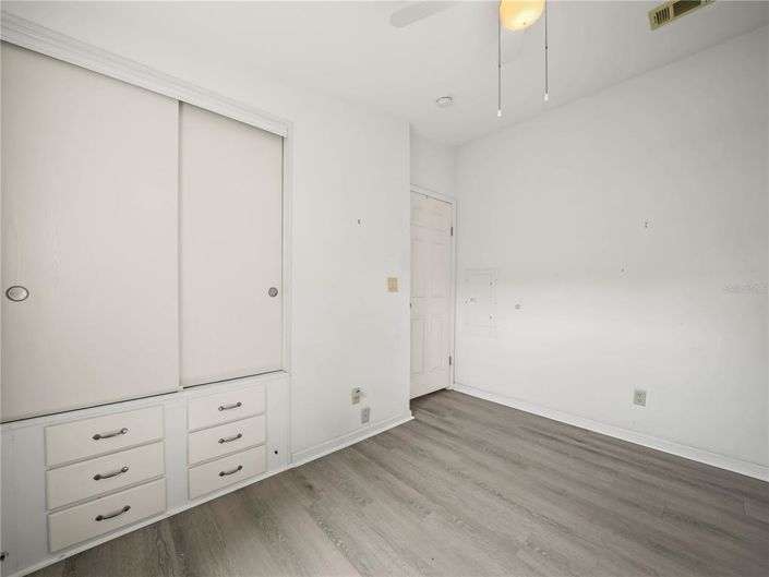 Image No.17-Propriété de 2 chambres à vendre à États-Unis