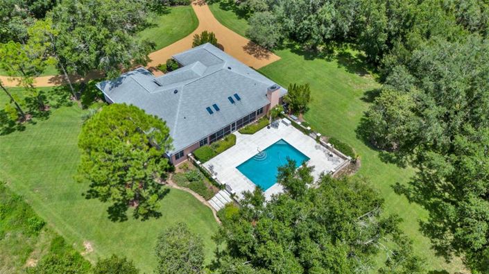 Image No.24-4 Bed Property for sale