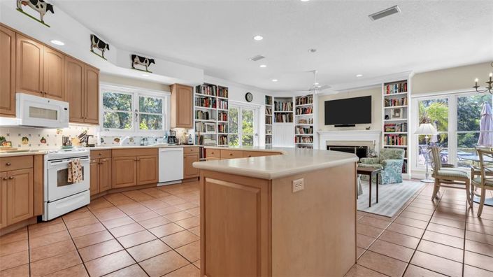 Image No.35-4 Bed Property for sale