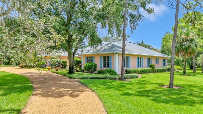 Image No.6-4 Bed Property for sale