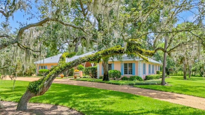 Image No.7-4 Bed House for sale