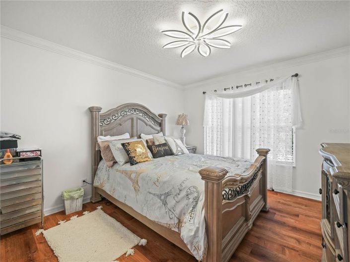 Image No.42-5 Bed Property for sale