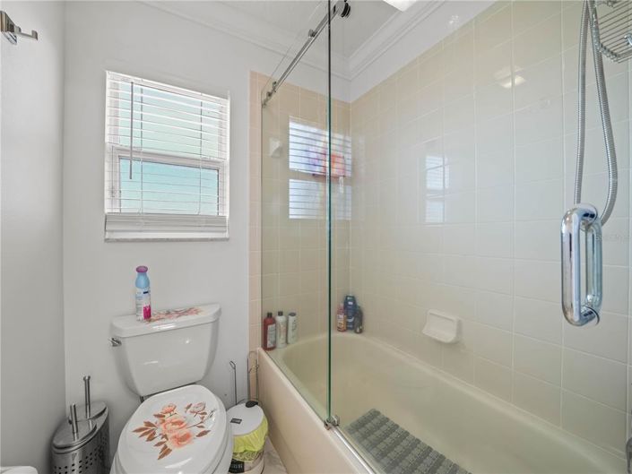 Image No.52-5 Bed Property for sale