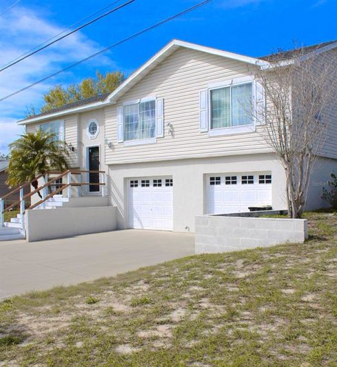 Image No.2-Propriété de 5 chambres à vendre à États-Unis