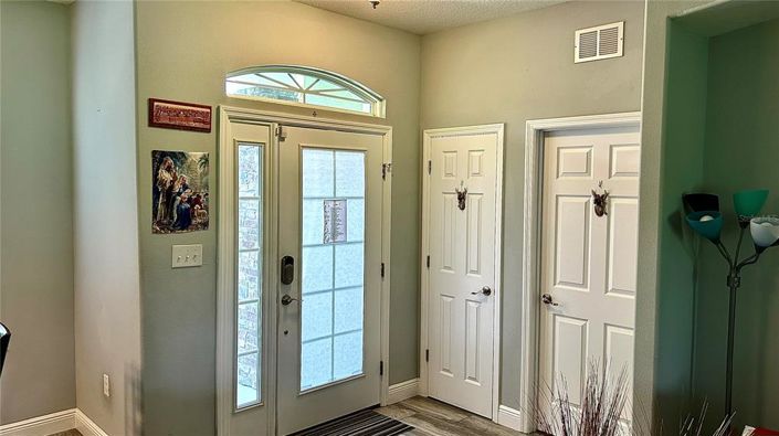 Image No.9-Propriété de 5 chambres à vendre à États-Unis