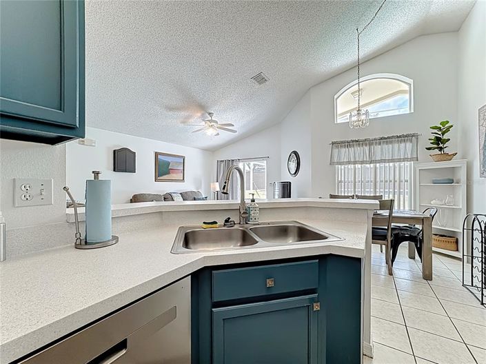 Image No.23-4 Bed Property for sale