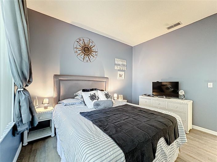 Image No.38-4 Bed Property for sale