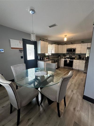 Image No.40-Propriété de 4 chambres à vendre à États-Unis