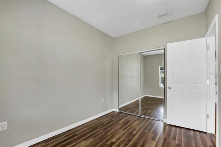 Image No.16-Propriété de 2 chambres à vendre à États-Unis