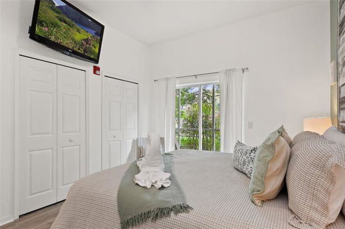 Image No.20-3 Bed Property for sale