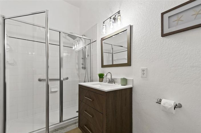 Image No.23-3 Bed Property for sale