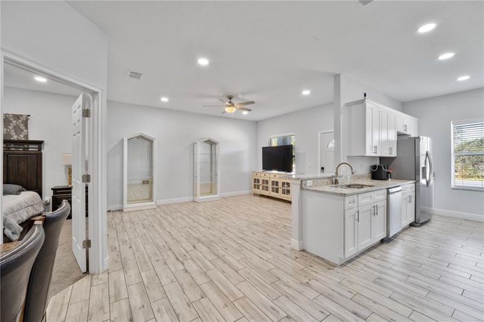 Image No.16-Propriété de 3 chambres à vendre à États-Unis