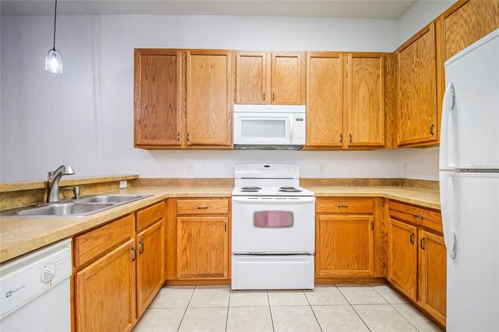 Image No.19-3 Bed Apartment for sale