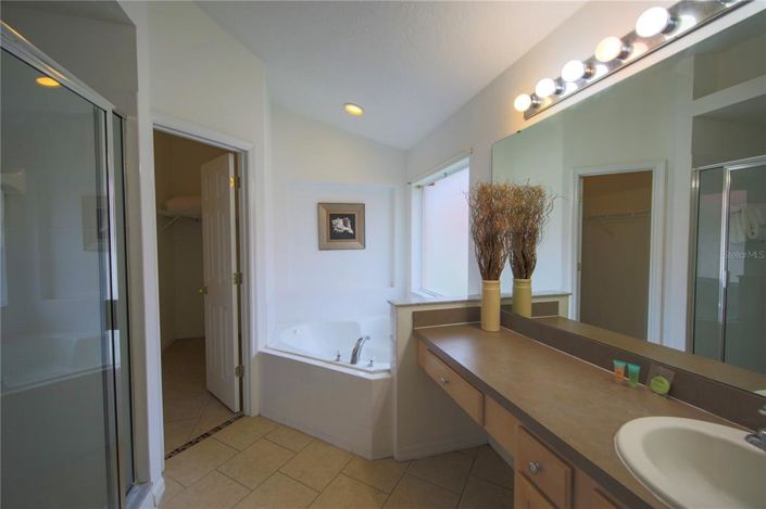 Image No.10-Propriété de 5 chambres à vendre à Davenport