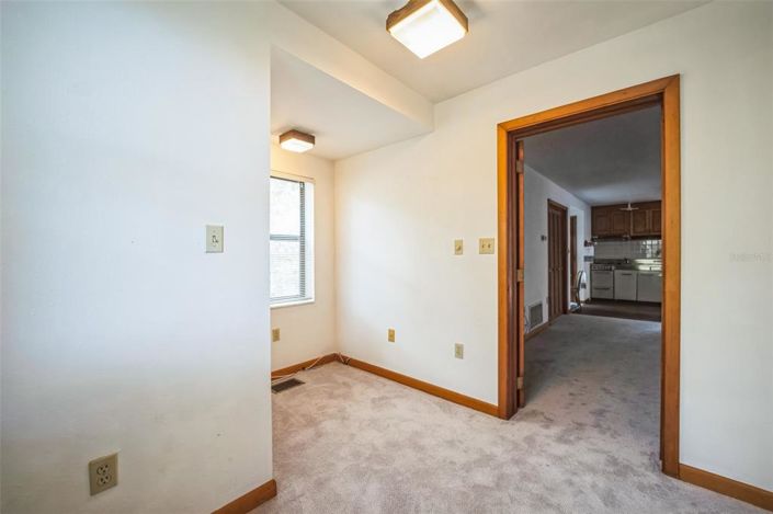 Image No.21-2 Bed House for sale