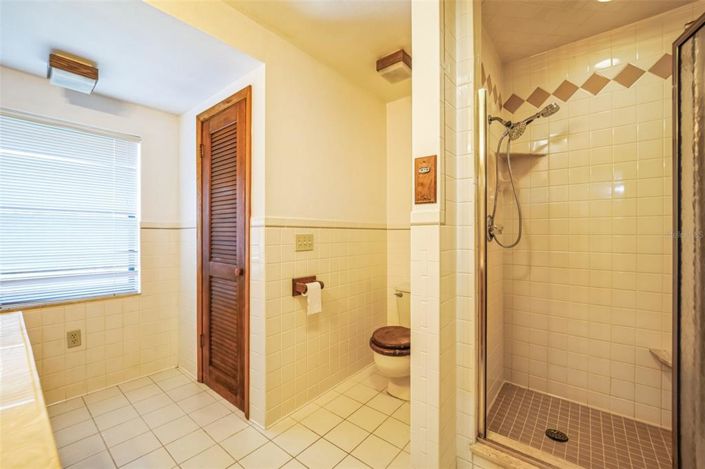 Image No.32-2 Bed House for sale