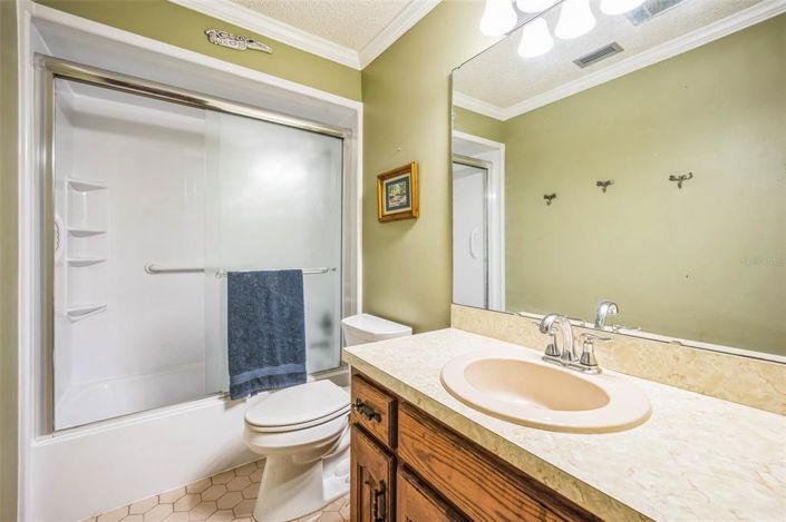 Image No.19-2 Bed Property for sale