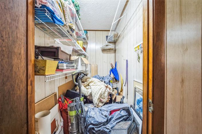 Image No.27-2 Bed Property for sale