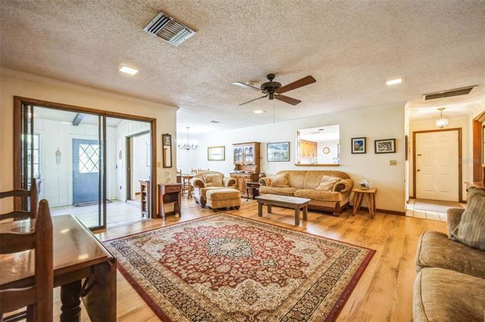 Image No.4-2 Bed Property for sale