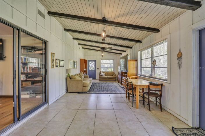 Image No.8-2 Bed Property for sale