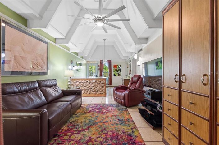 Image No.10-Propriété de 1 chambre à vendre à États-Unis