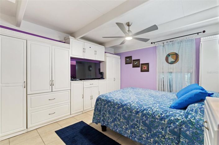 Image No.16-Propriété de 1 chambre à vendre à États-Unis