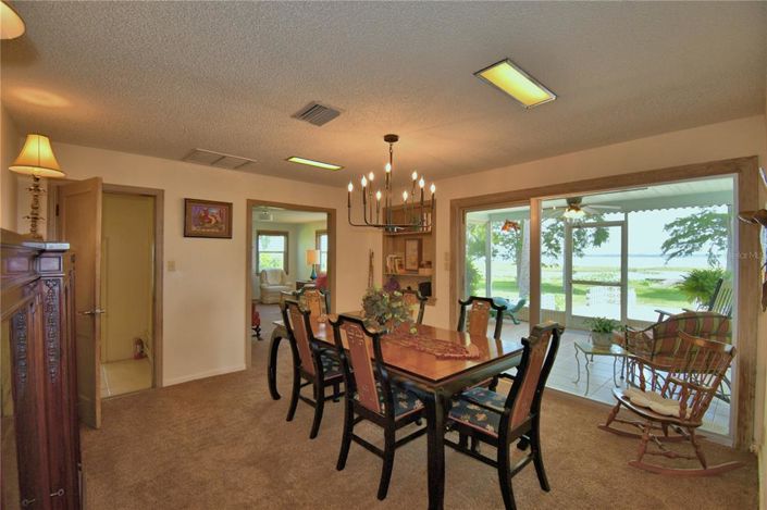 Image No.21-6 Bed House for sale