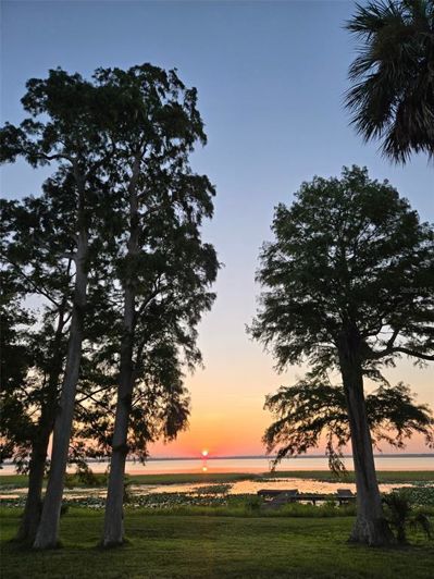 Image No.3-6 Bed House for sale