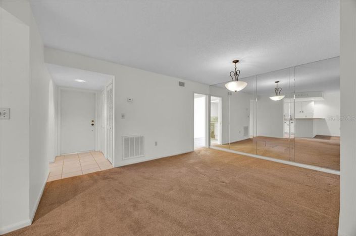Image No.4-Propriété de 2 chambres à vendre à États-Unis
