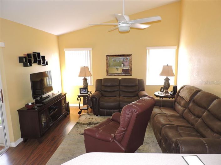 Image No.8-Propriété de 3 chambres à vendre à États-Unis