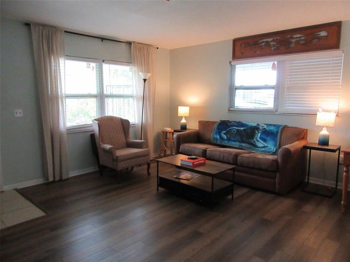 Image No.6-Propriété de 3 chambres à vendre à États-Unis