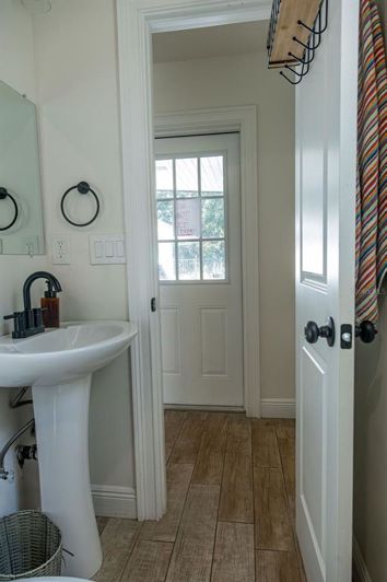 Image No.14-4 Bed Property for sale