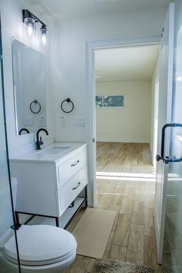 Image No.40-4 Bed Property for sale