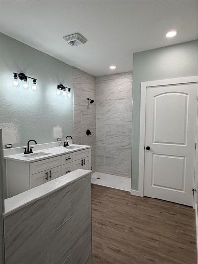 Image No.14-4 Bed Property for sale