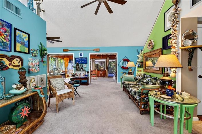 Image No.11-3 Bed Property for sale