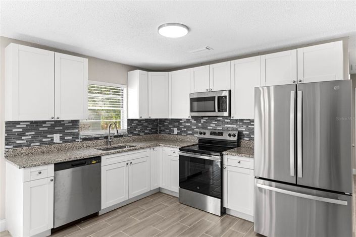 Image No.11-Propriété de 3 chambres à vendre à États-Unis