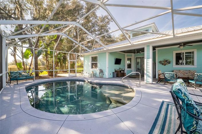 Image No.28-2 Bed Property for sale