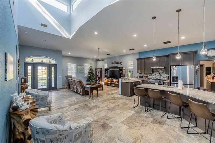 Image No.3-2 Bed Property for sale