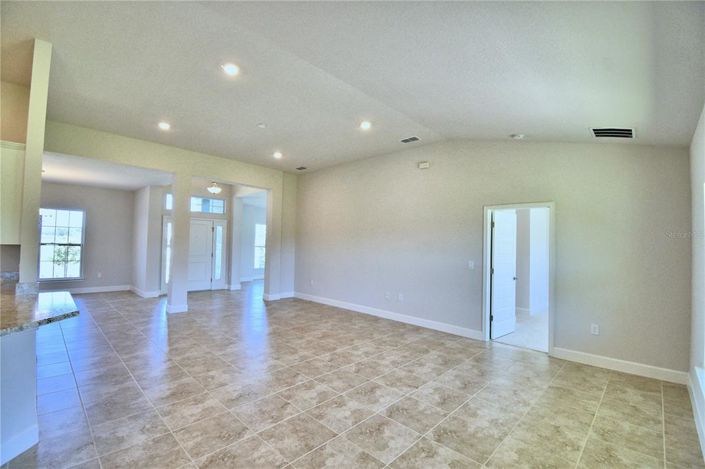 Image No.18-4 Bed Property for sale