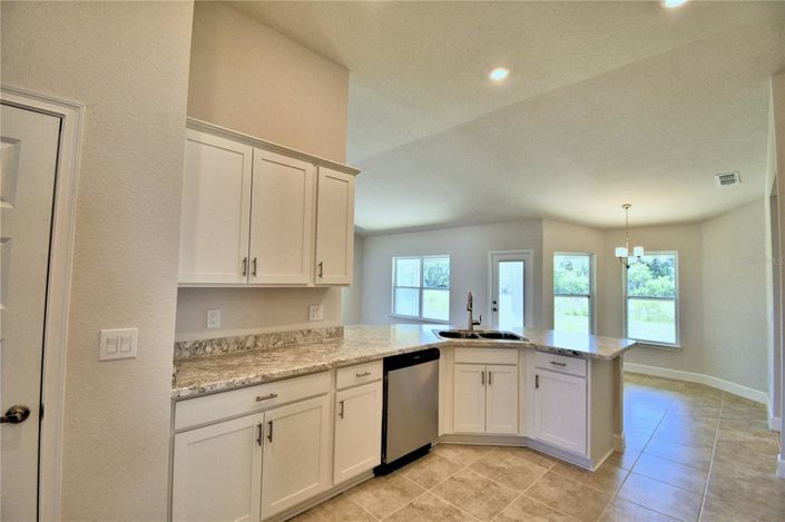 Image No.23-4 Bed Property for sale