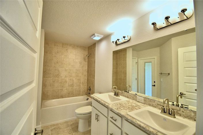 Image No.39-4 Bed Property for sale