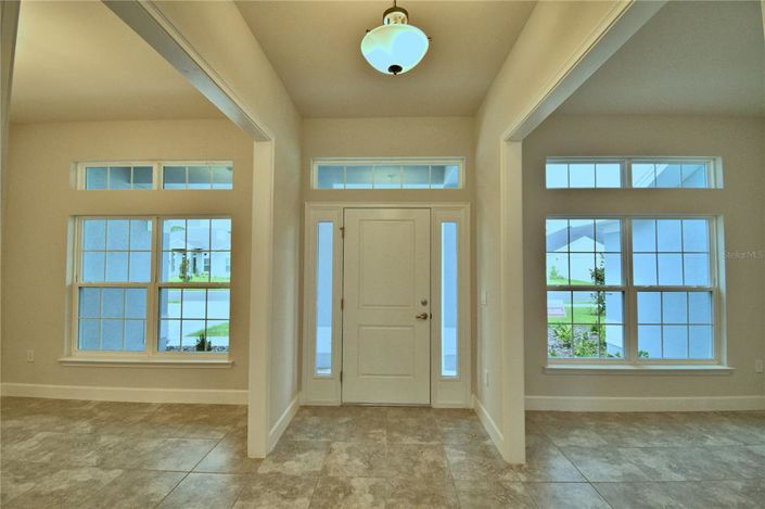 Image No.10-Propriété de 4 chambres à vendre à États-Unis