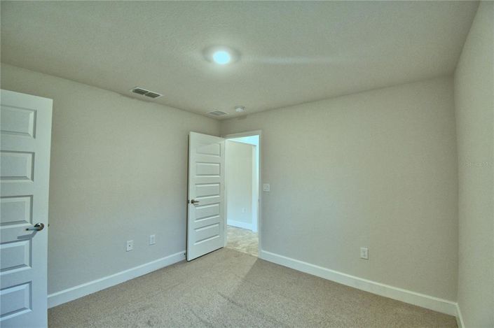 Image No.35-Propriété de 4 chambres à vendre à États-Unis