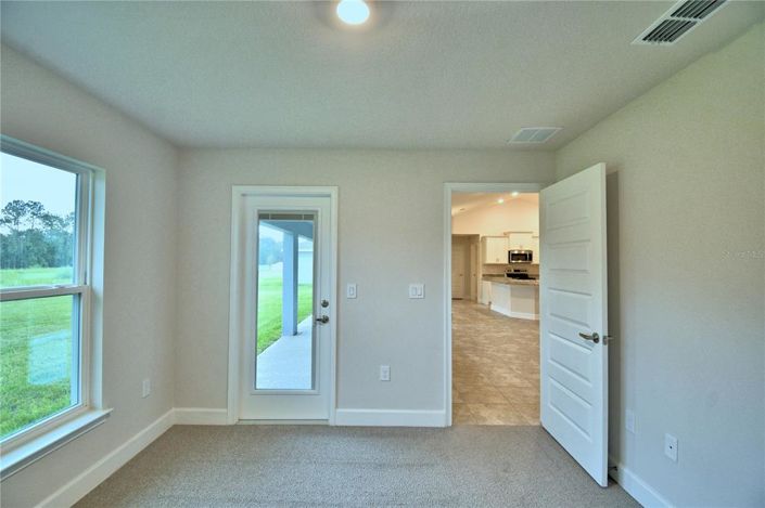 Image No.38-Propriété de 4 chambres à vendre à États-Unis