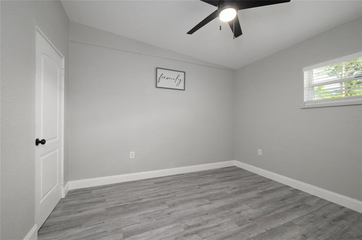 Image No.10-Propriété de 3 chambres à vendre à États-Unis