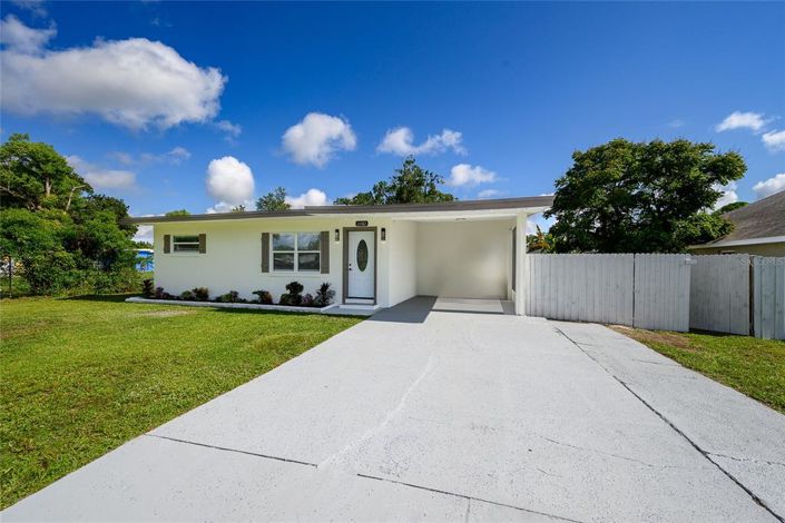 Image No.2-Propriété de 3 chambres à vendre à États-Unis