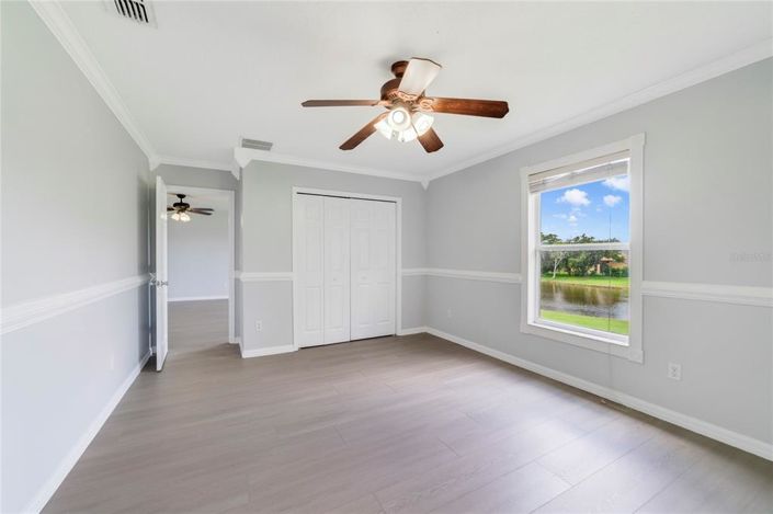 Image No.22-5 Bed House for sale