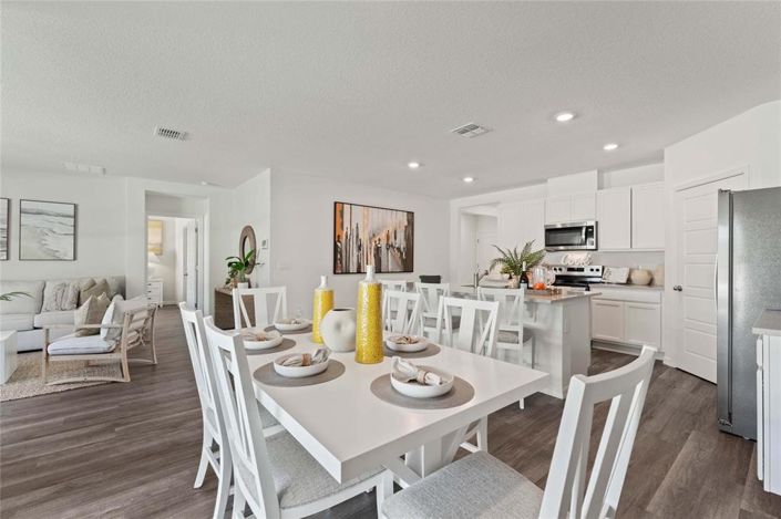 Image No.12-Propriété de 4 chambres à vendre à Davenport