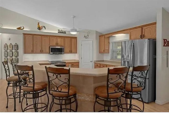 Image No.27-3 Bed Property for sale