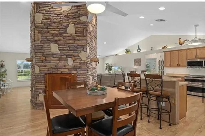 Image No.29-3 Bed Property for sale